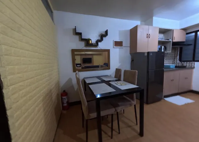 Cozy 2br Deca Homes, Near Airport, Sm Jmall, Sm Cebu & Parkmall Aparthotel