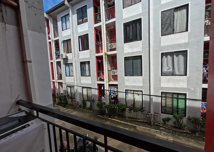 Cozy 2br Deca Homes, Near Airport, Sm Jmall, Sm Cebu & Parkmall 4*